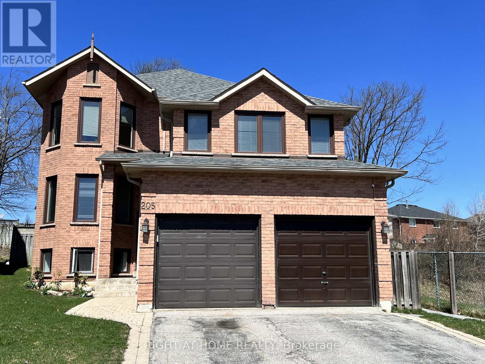 LOWER - 205 CARDINAL STREET, barrie (cundles east), Ontario