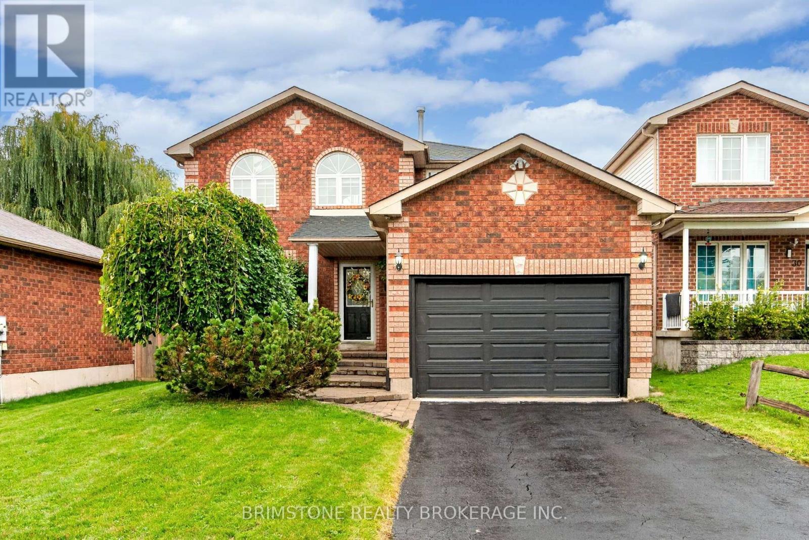 32 Wessenger Drive, Barrie (Holly), Ontario  L4N 8R3 - Photo 1 - S13796468