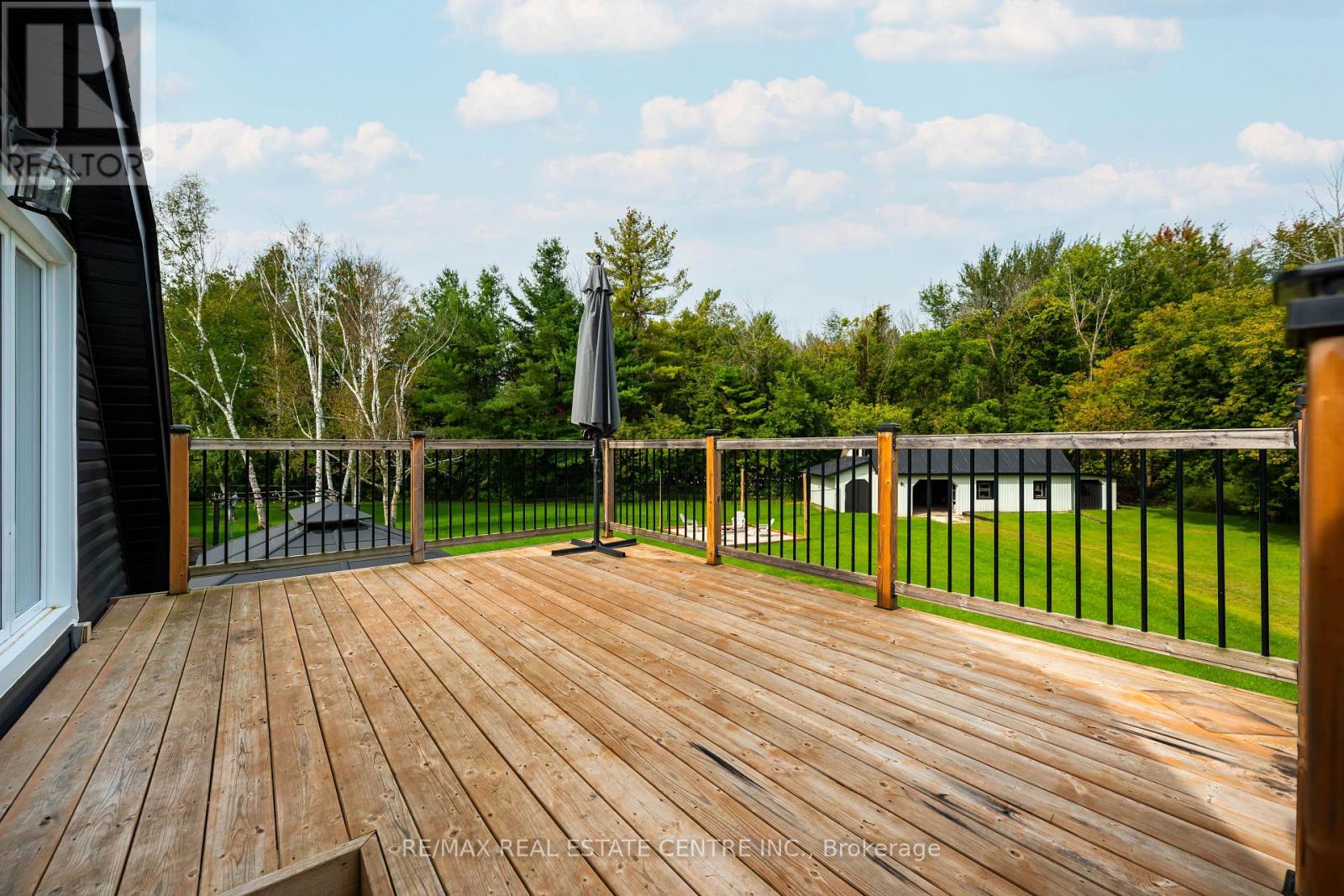2570 Creemore Avenue, Clearview, Ontario  L0M 1N0 - Photo 40 - S13796472
