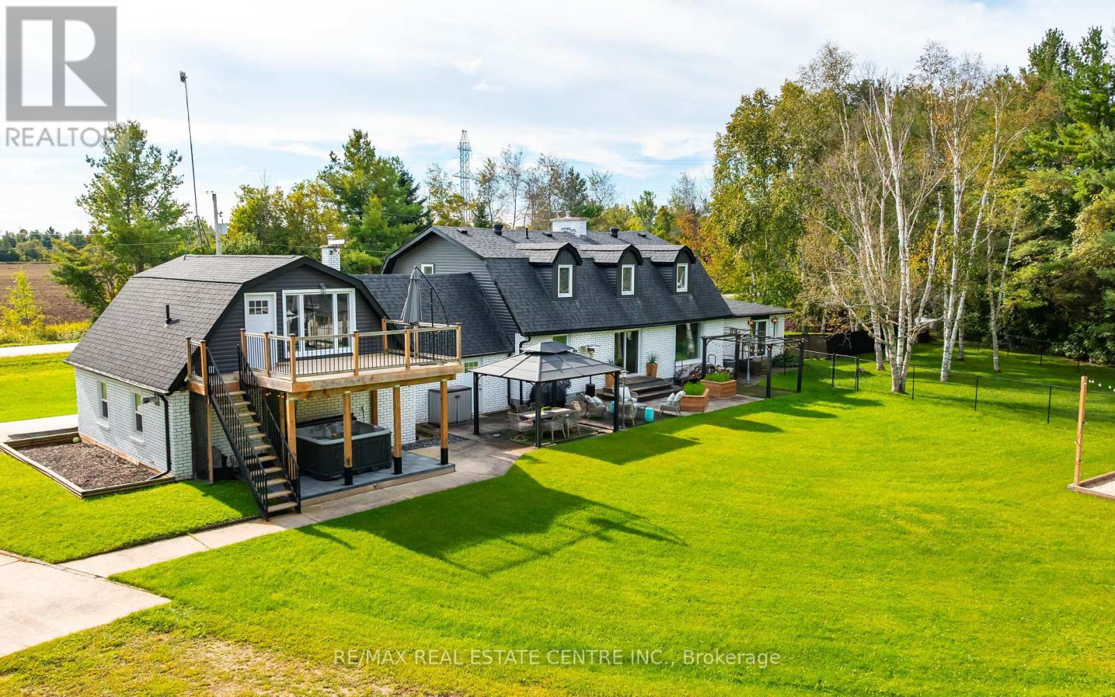 2570 Creemore Avenue, Clearview, Ontario  L0M 1N0 - Photo 50 - S13796472