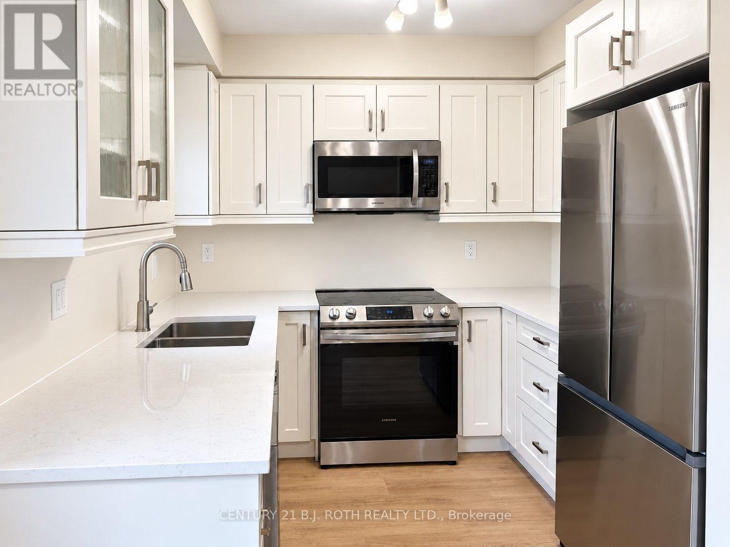 397 Ferndale Drive S, Barrie, Ontario  L4N 0M1 - Photo 5 - S13796502