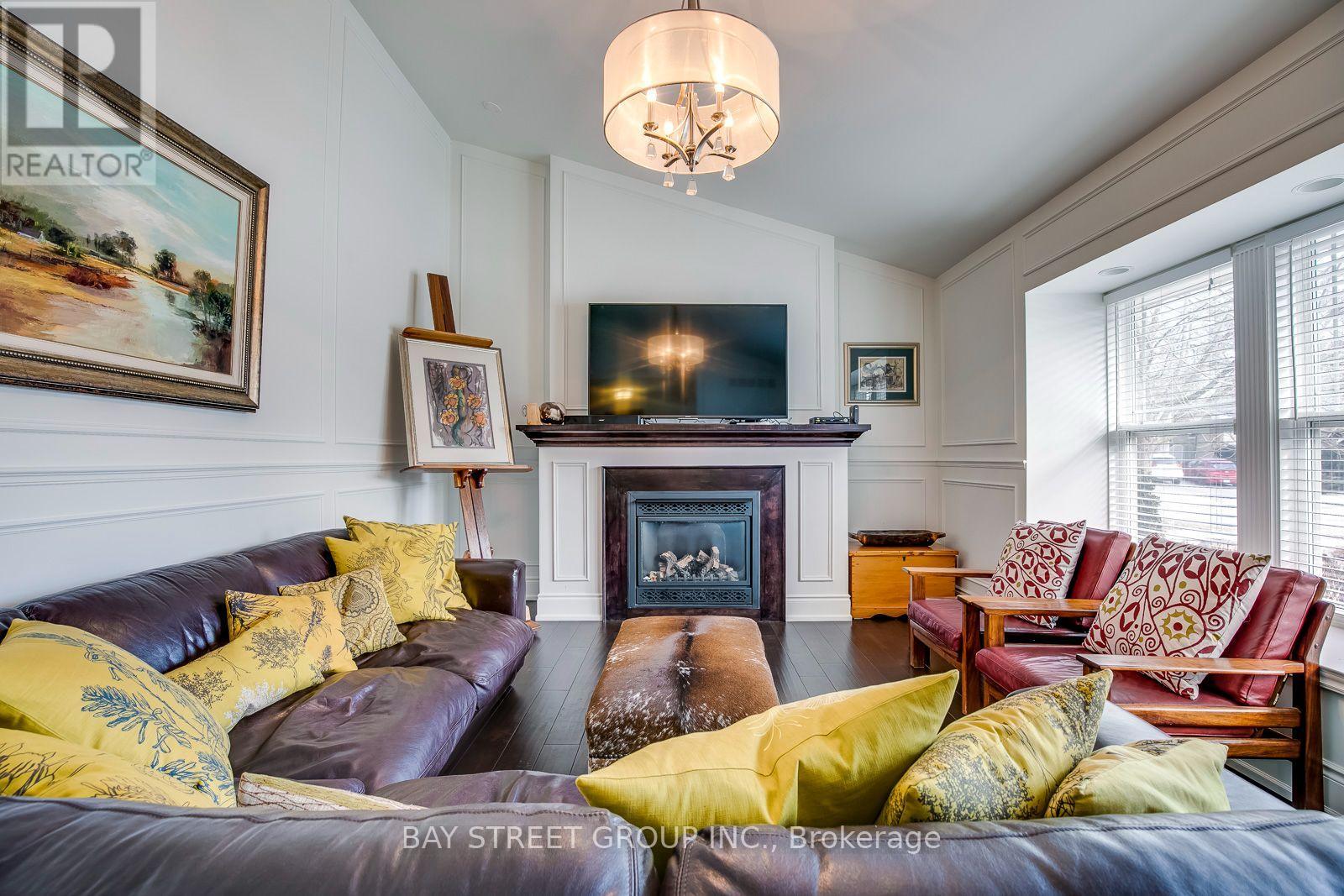 485 Carlton Drive, Oakville, Ontario  L6J 5X2 - Photo 6 - W13796280