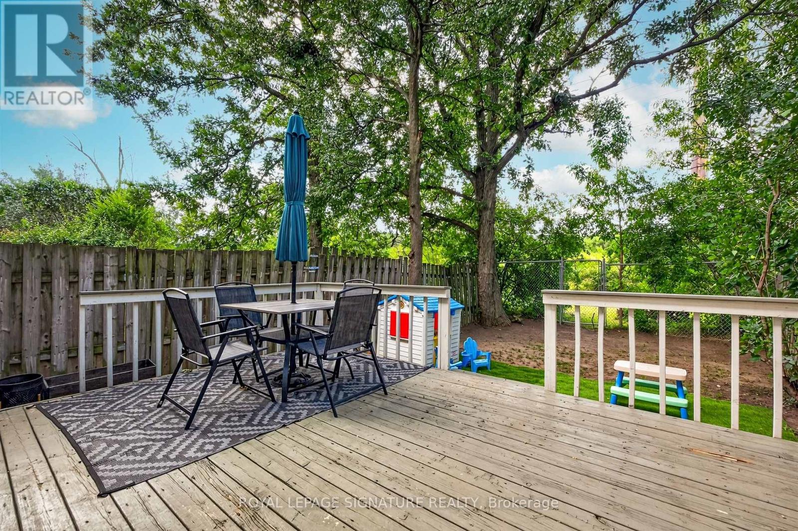 1373 Treeland Street, Burlington, Ontario  L7R 4P4 - Photo 18 - W13796310