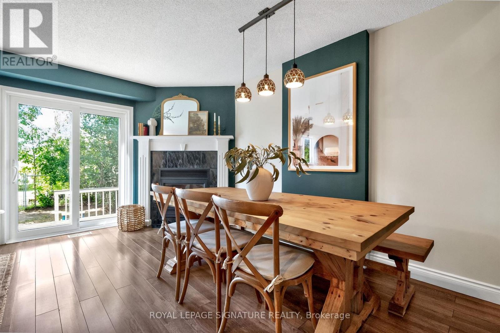 1373 Treeland Street, Burlington, Ontario  L7R 4P4 - Photo 4 - W13796310