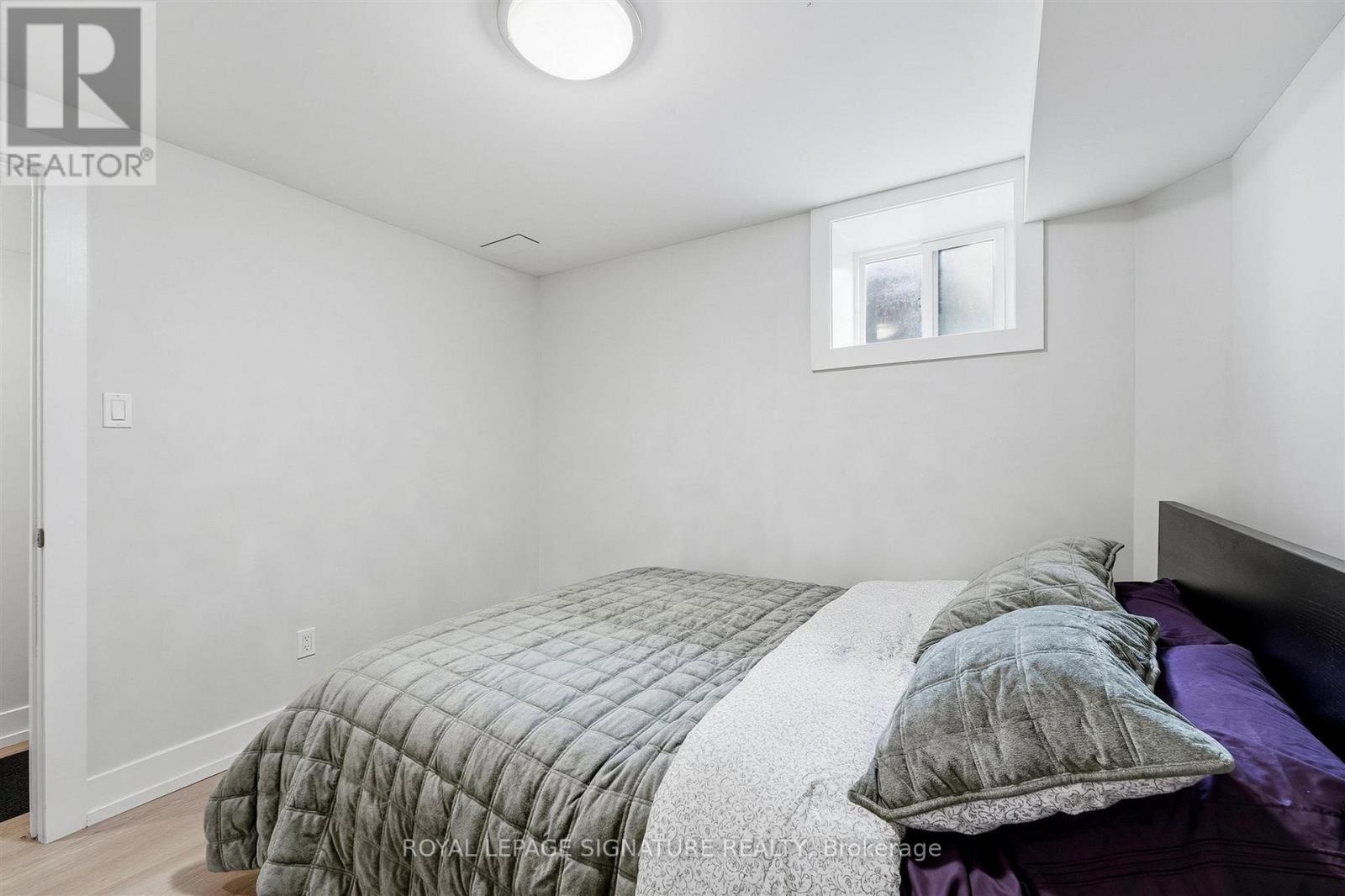 Bsmt - 1945 Davenport Road, Toronto, Ontario  M6N 1C3 - Photo 12 - W13796348