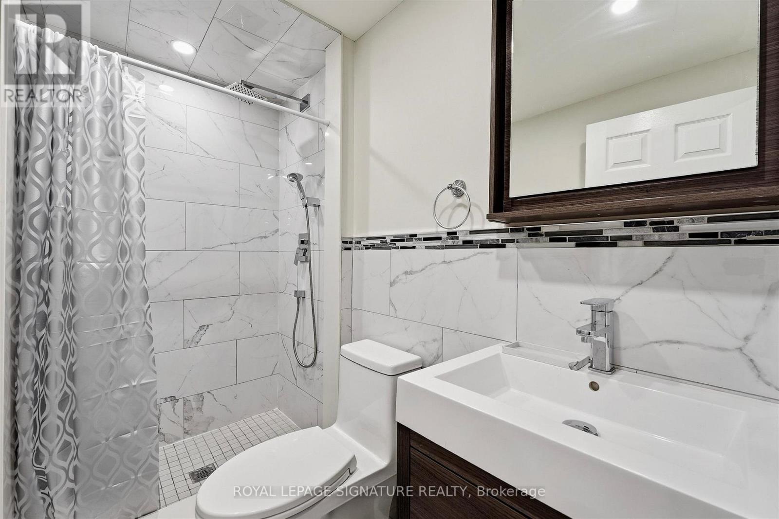Bsmt - 1945 Davenport Road, Toronto, Ontario  M6N 1C3 - Photo 15 - W13796348