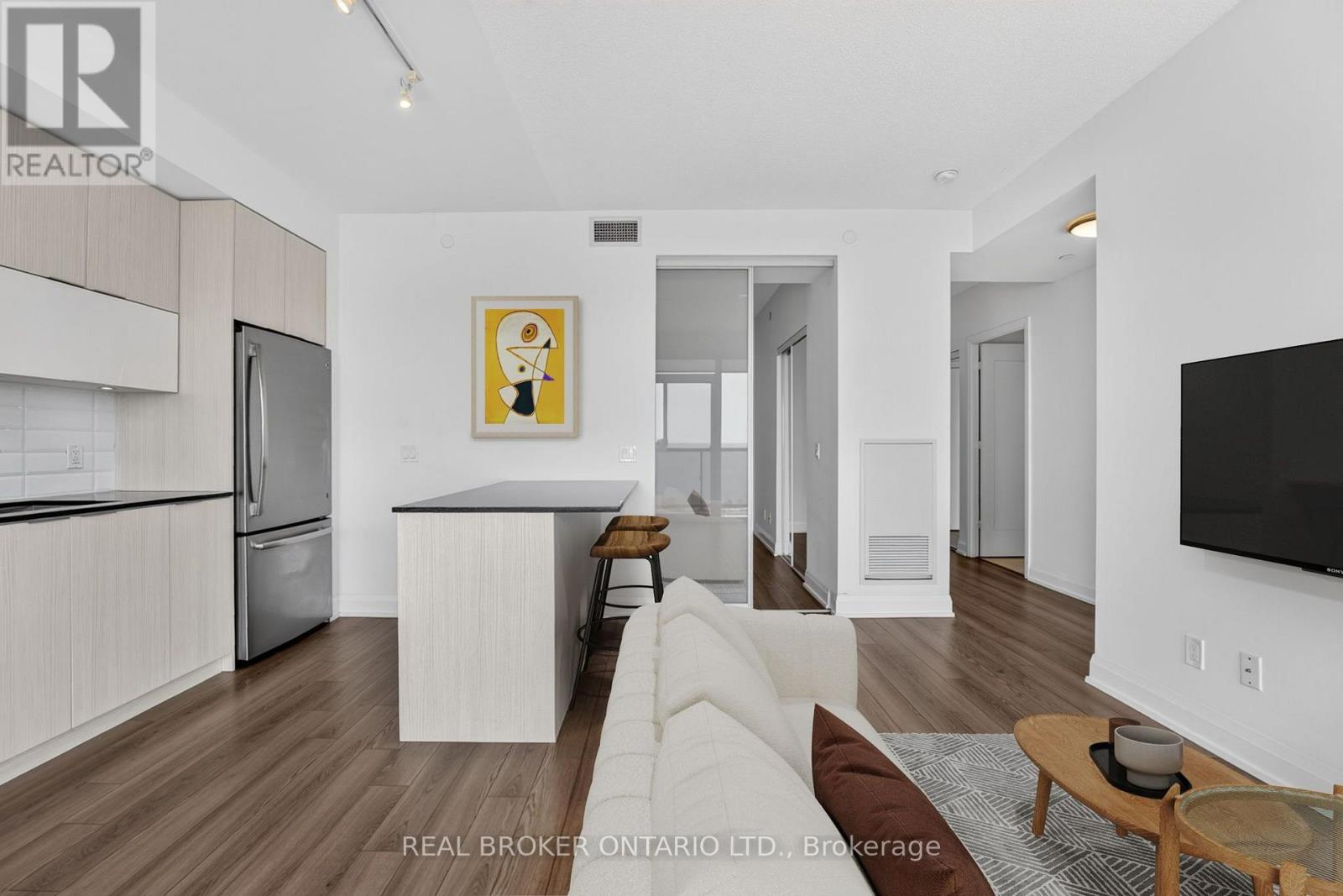 Unit 3002 - 56 Annie Craig Drive, Toronto, Ontario  M8V 0C8 - Photo 3 - W13796384