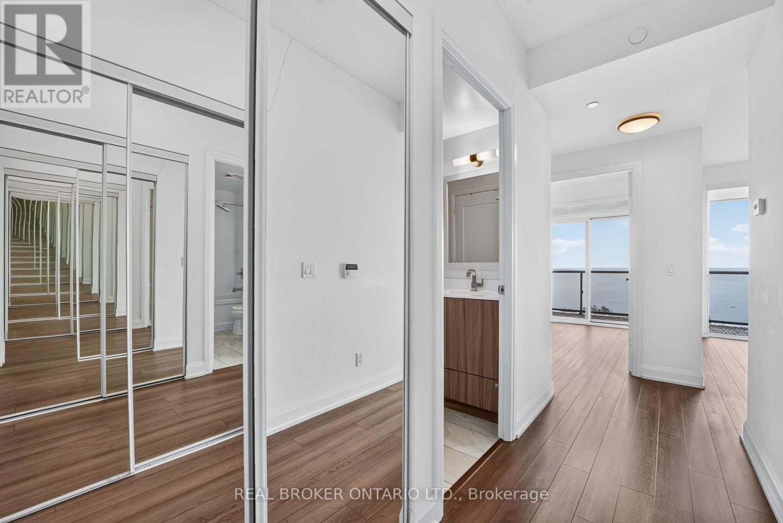 Unit 3002 - 56 Annie Craig Drive, Toronto, Ontario  M8V 0C8 - Photo 8 - W13796384