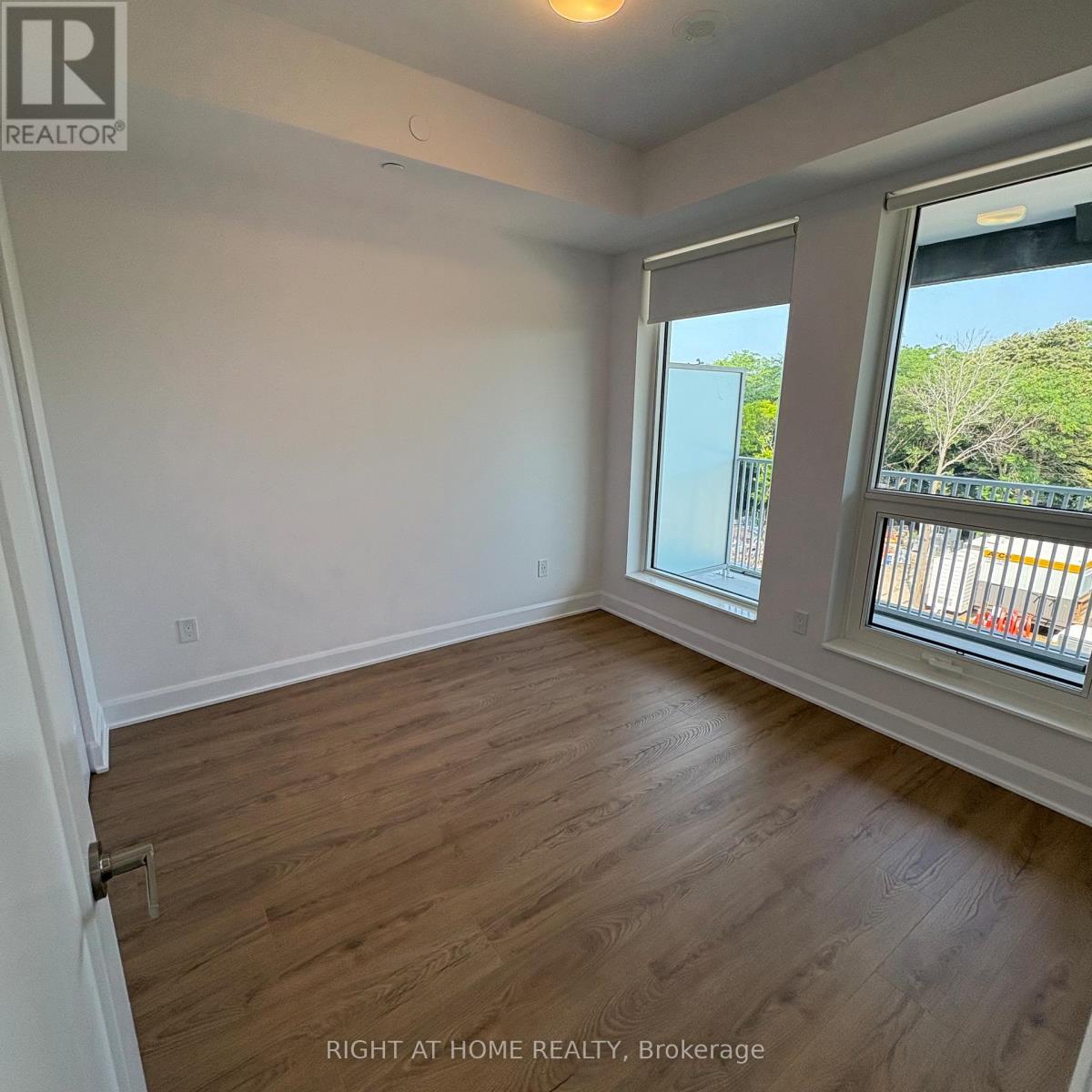 430 - 3240 William Coltson Avenue, Oakville, Ontario  L6X 0X1 - Photo 12 - W13796392