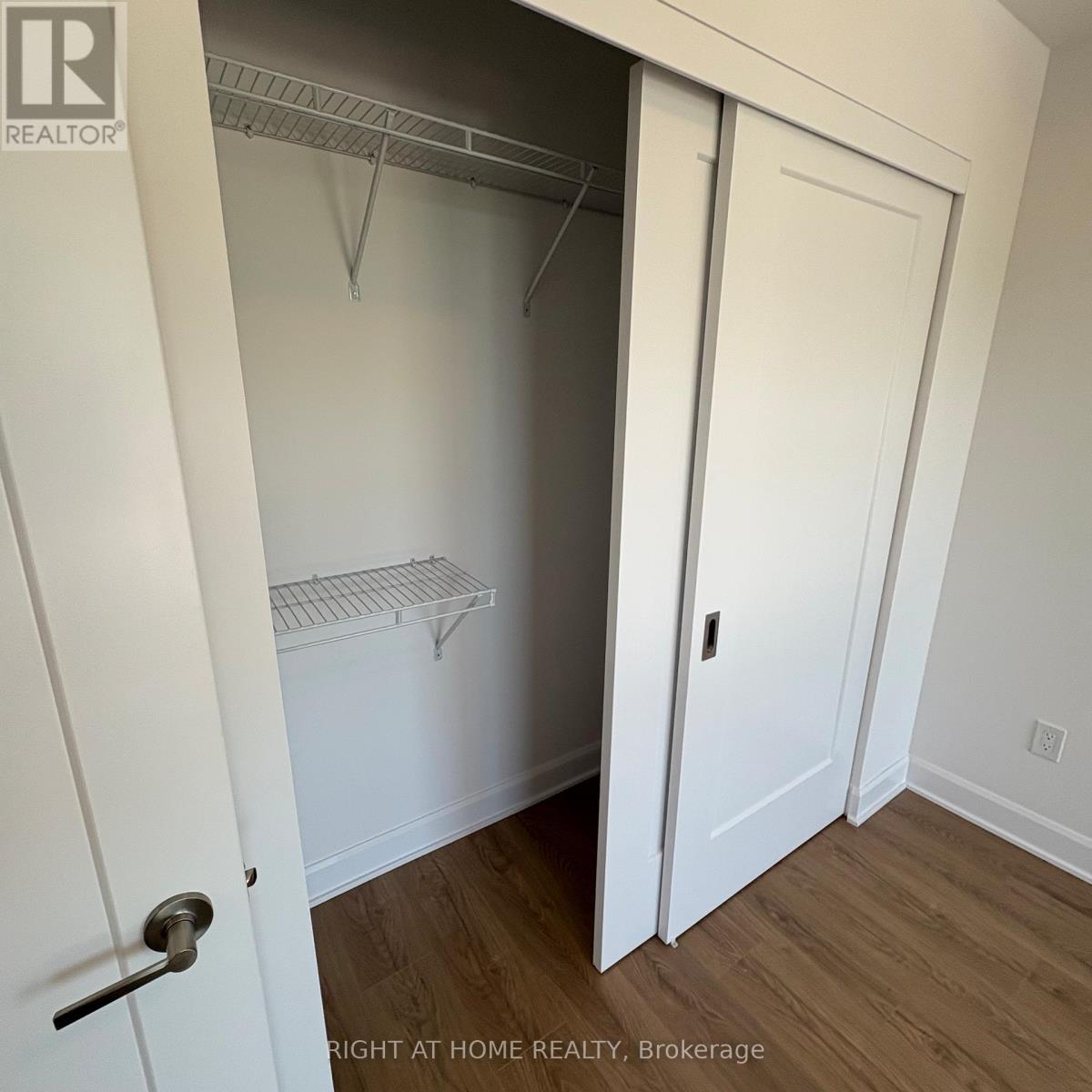 430 - 3240 William Coltson Avenue, Oakville, Ontario  L6X 0X1 - Photo 13 - W13796392