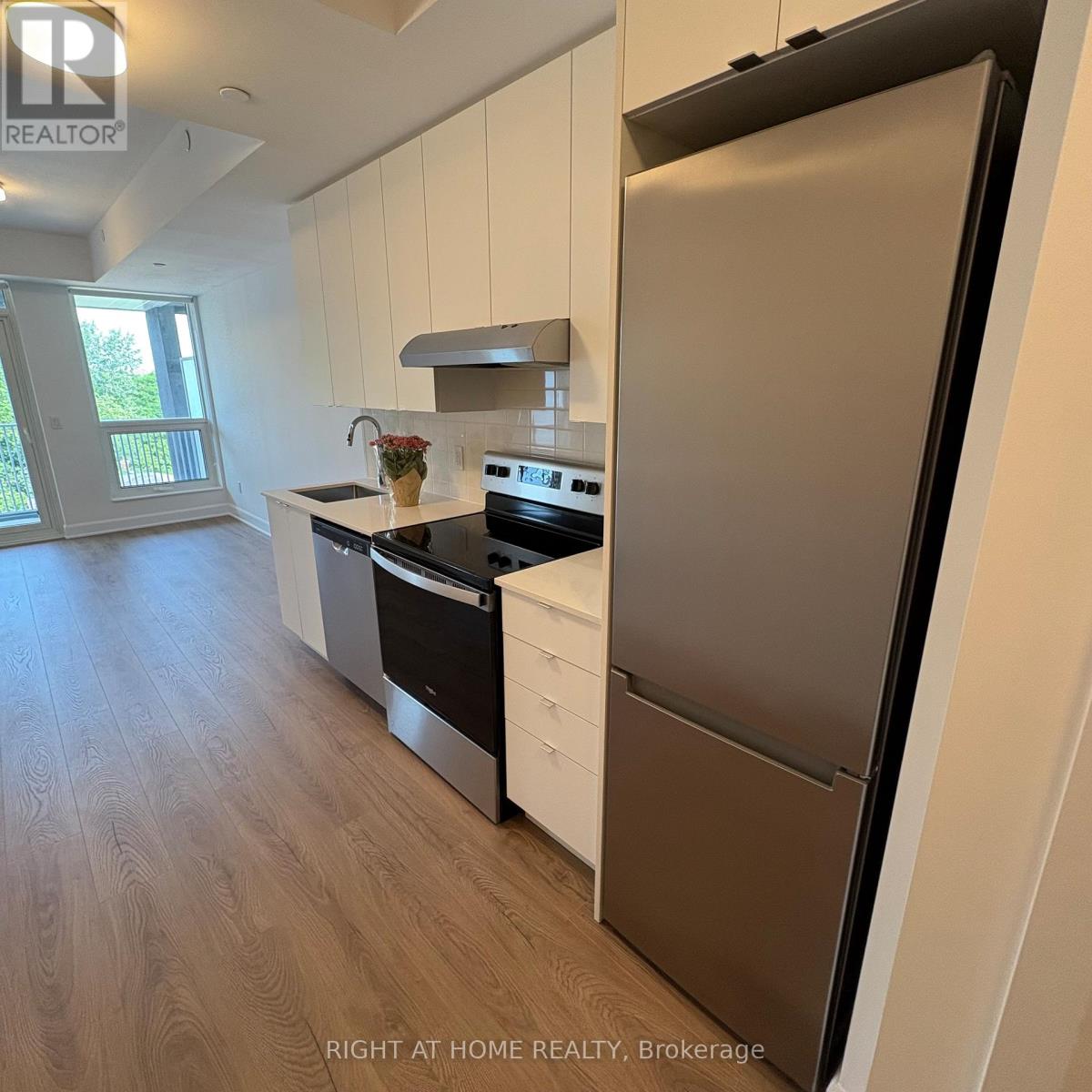 430 - 3240 William Coltson Avenue, Oakville, Ontario  L6X 0X1 - Photo 5 - W13796392