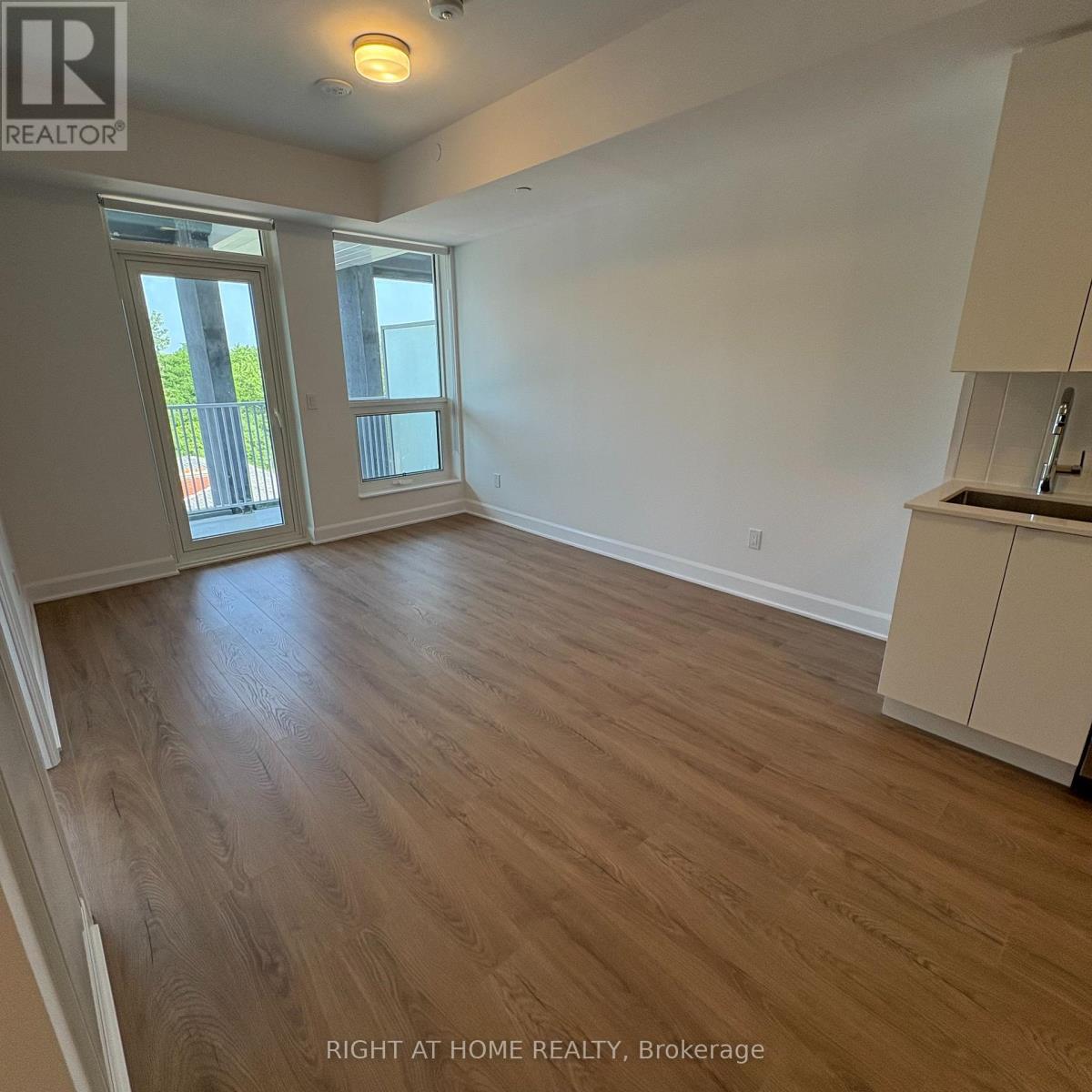 430 - 3240 William Coltson Avenue, Oakville, Ontario  L6X 0X1 - Photo 8 - W13796392