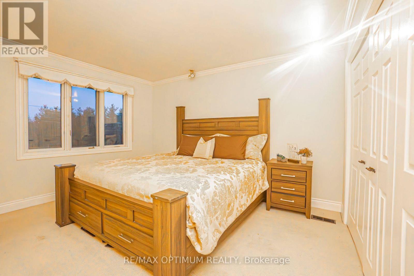 10799 15 Side Road, Halton Hills, Ontario  L7G 4S6 - Photo 28 - W13796432