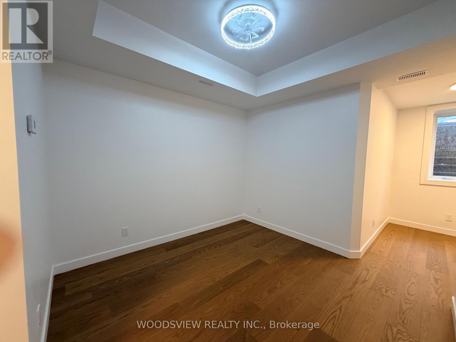 Lower - 152 Medland Street, Toronto, Ontario  M6P 2N5 - Photo 13 - W13796438