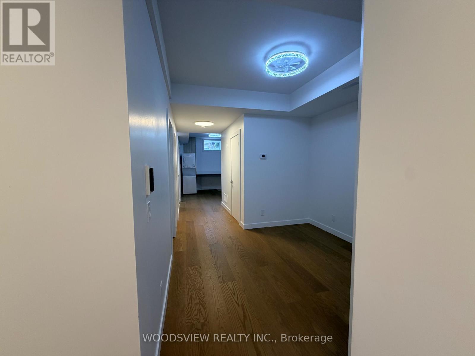 Lower - 152 Medland Street, Toronto, Ontario  M6P 2N5 - Photo 15 - W13796438