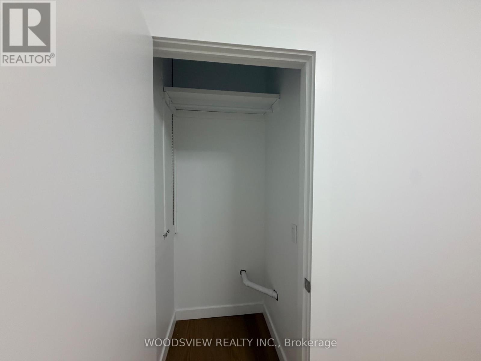 Lower - 152 Medland Street, Toronto, Ontario  M6P 2N5 - Photo 21 - W13796438