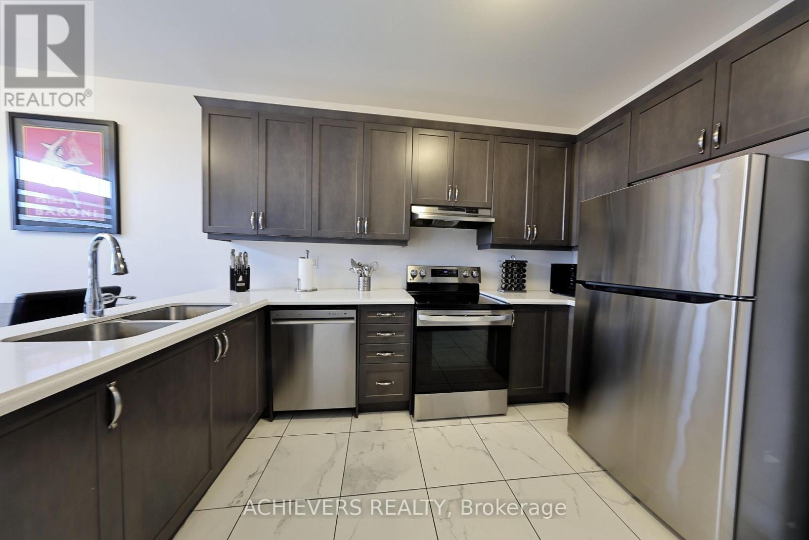 52 Branigan Crescent, Halton Hills, Ontario  L7G 0N1 - Photo 12 - W13796476