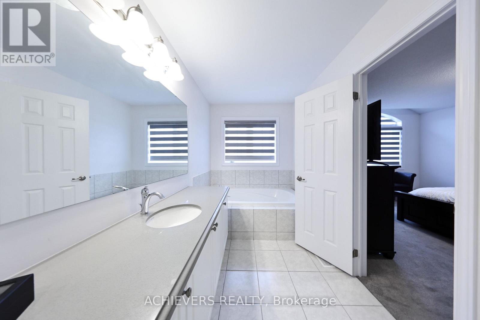 52 Branigan Crescent, Halton Hills, Ontario  L7G 0N1 - Photo 25 - W13796476