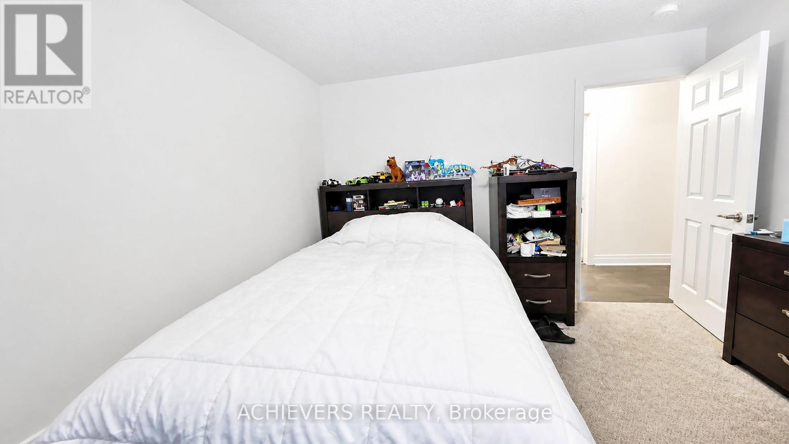 52 Branigan Crescent, Halton Hills, Ontario  L7G 0N1 - Photo 34 - W13796476