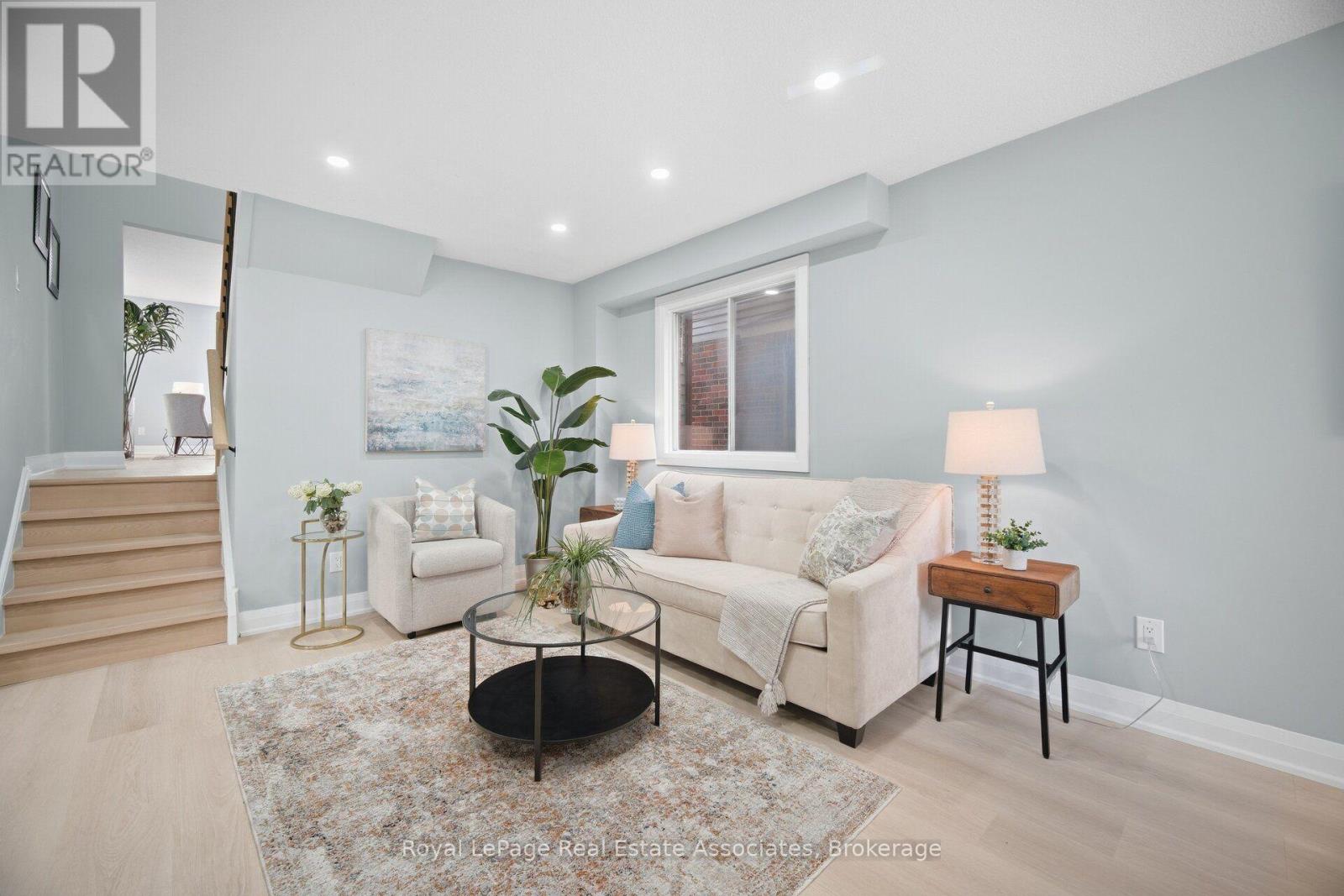 26 Sheldrake Court, Brampton, Ontario  L6Y 2W9 - Photo 10 - W13796482