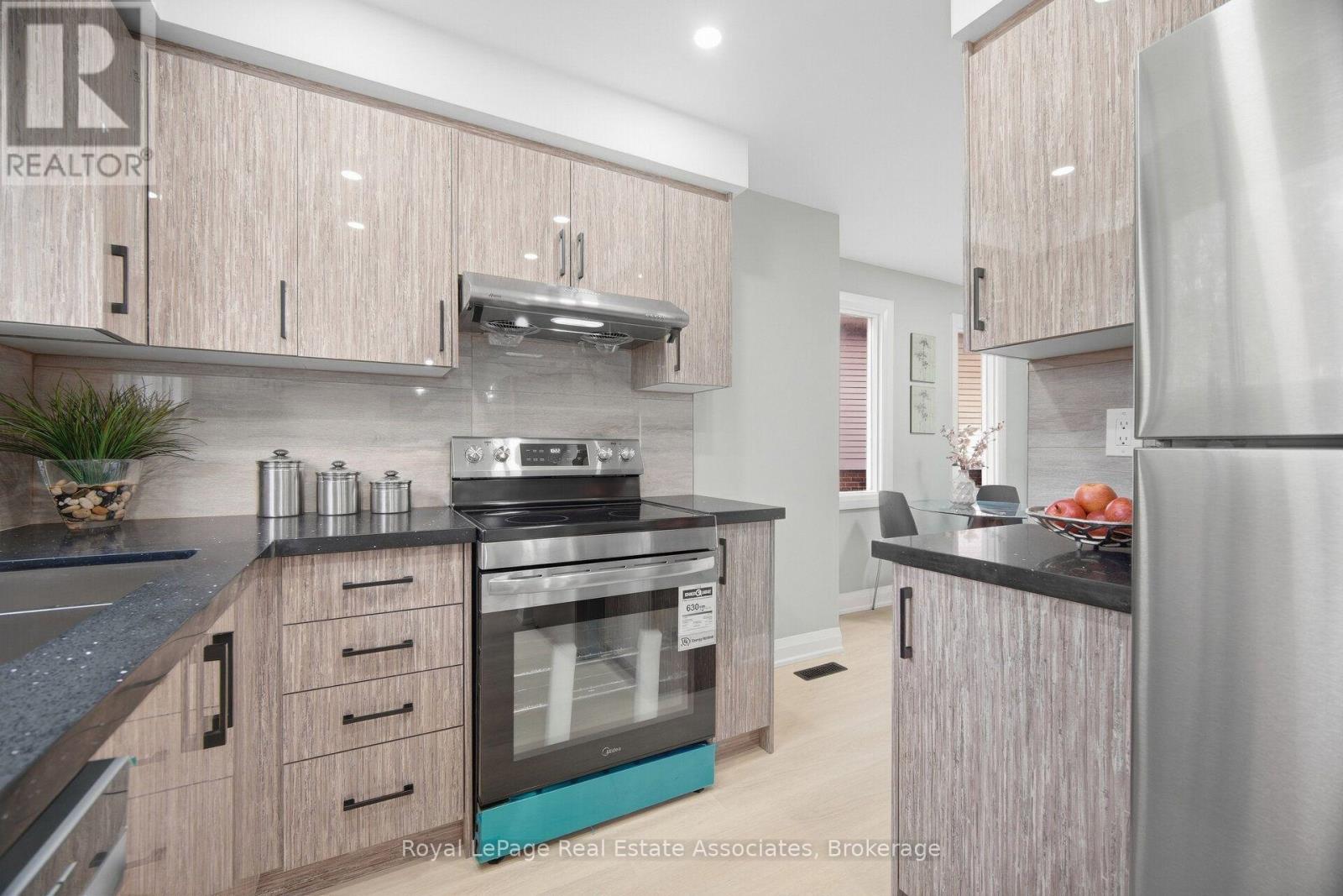 26 Sheldrake Court, Brampton, Ontario  L6Y 2W9 - Photo 16 - W13796482
