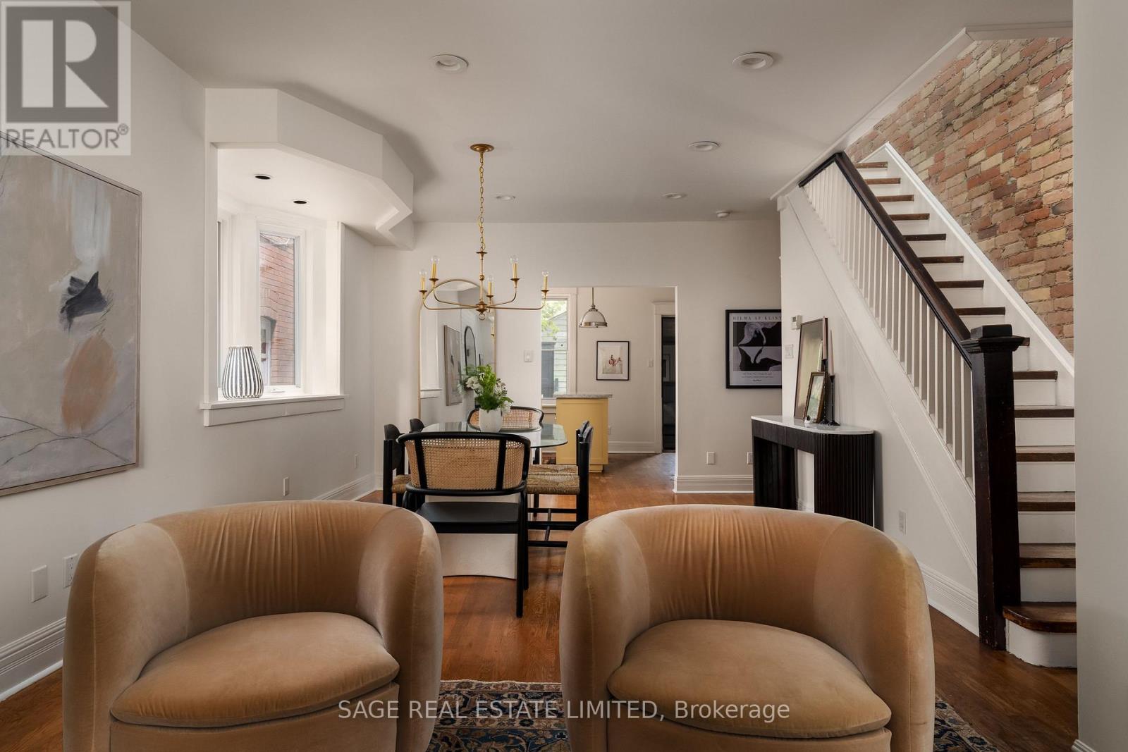 121 Glendale Avenue, Toronto, Ontario  M6R 2T3 - Photo 12 - W13796496