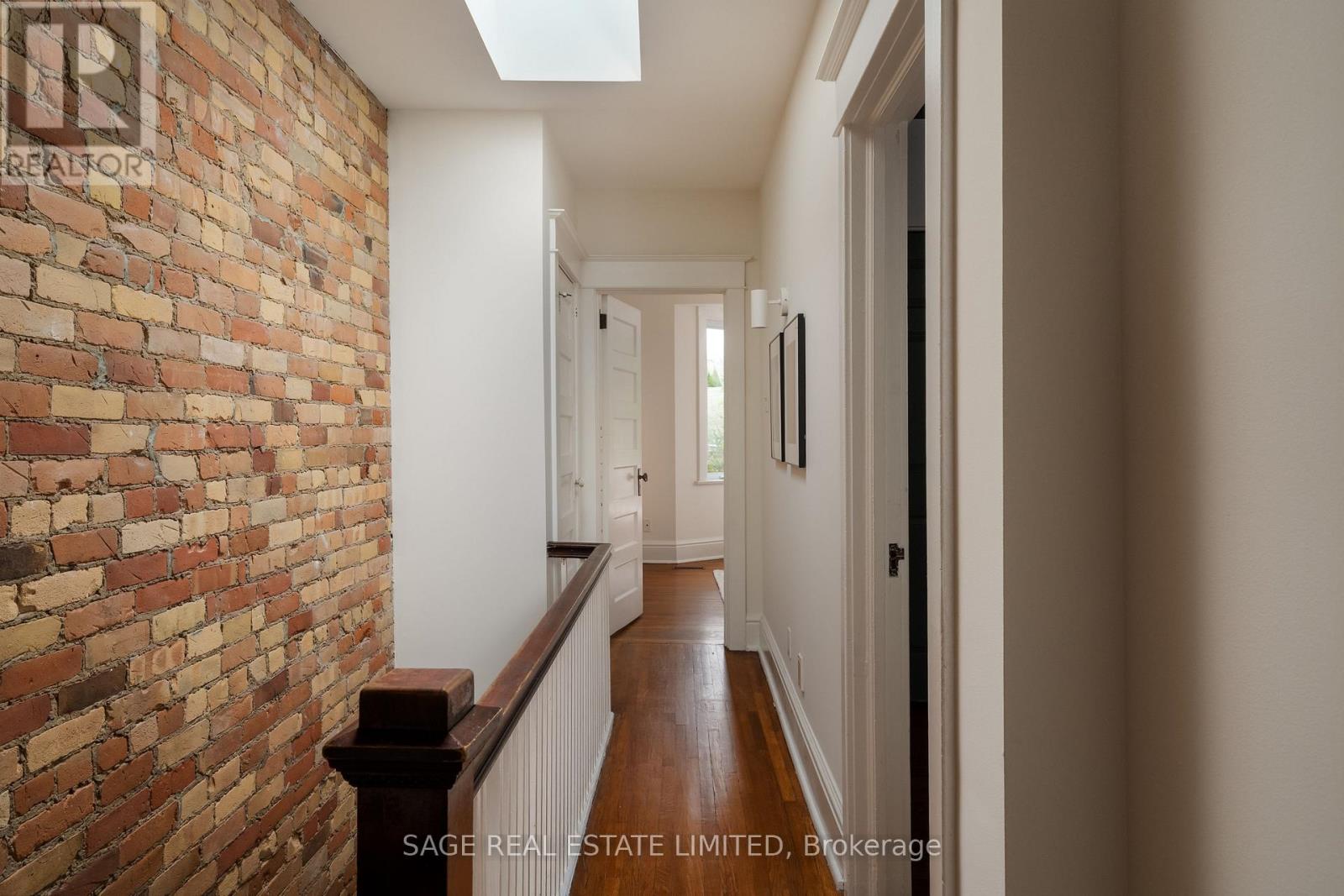 121 Glendale Avenue, Toronto, Ontario  M6R 2T3 - Photo 17 - W13796496