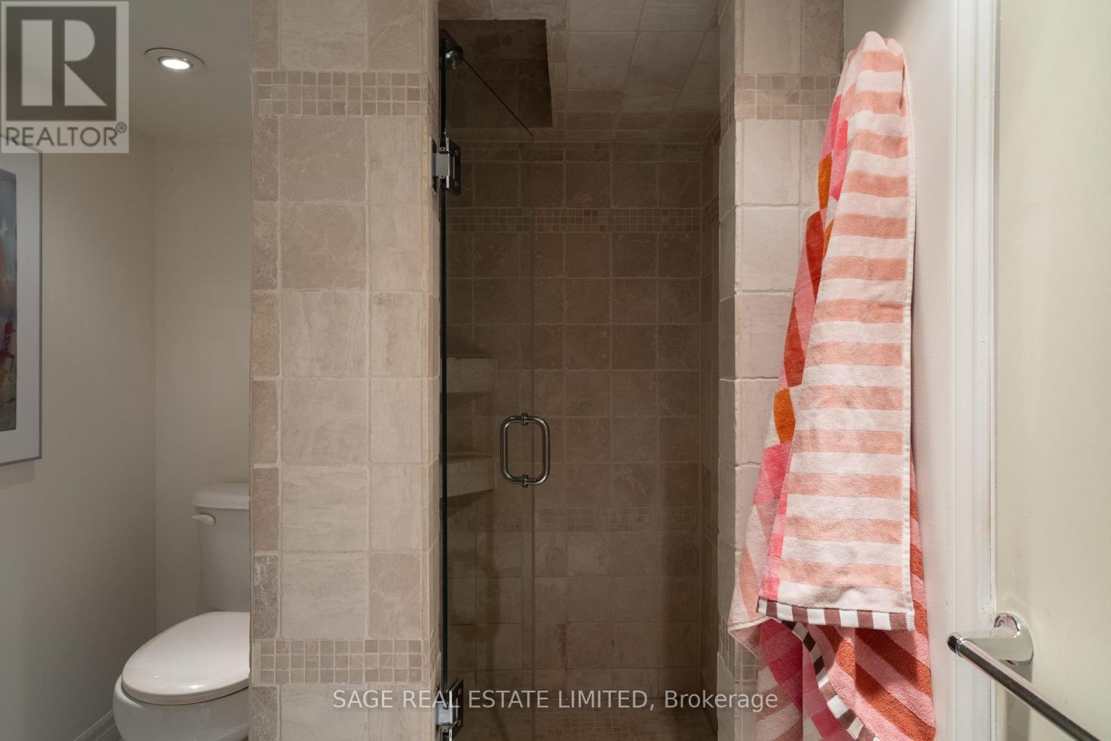 121 Glendale Avenue, Toronto, Ontario  M6R 2T3 - Photo 30 - W13796496