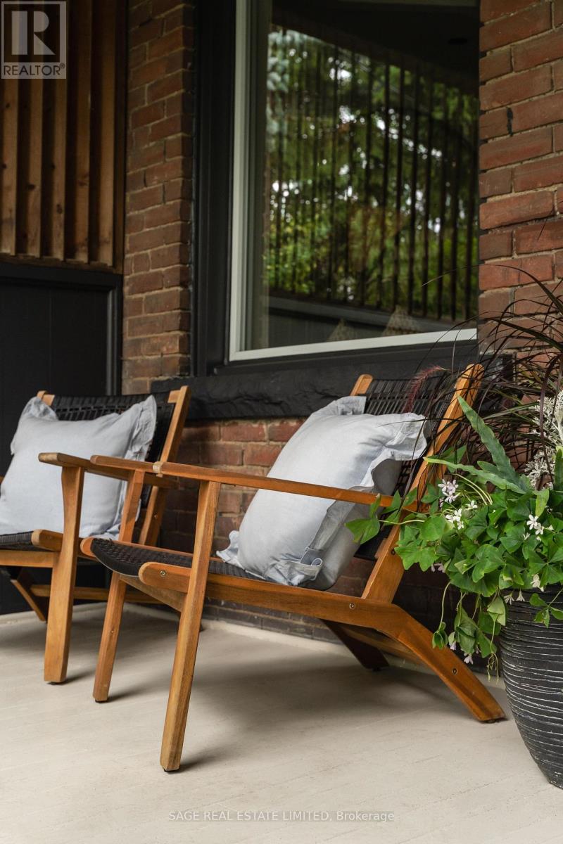 121 Glendale Avenue, Toronto, Ontario  M6R 2T3 - Photo 34 - W13796496