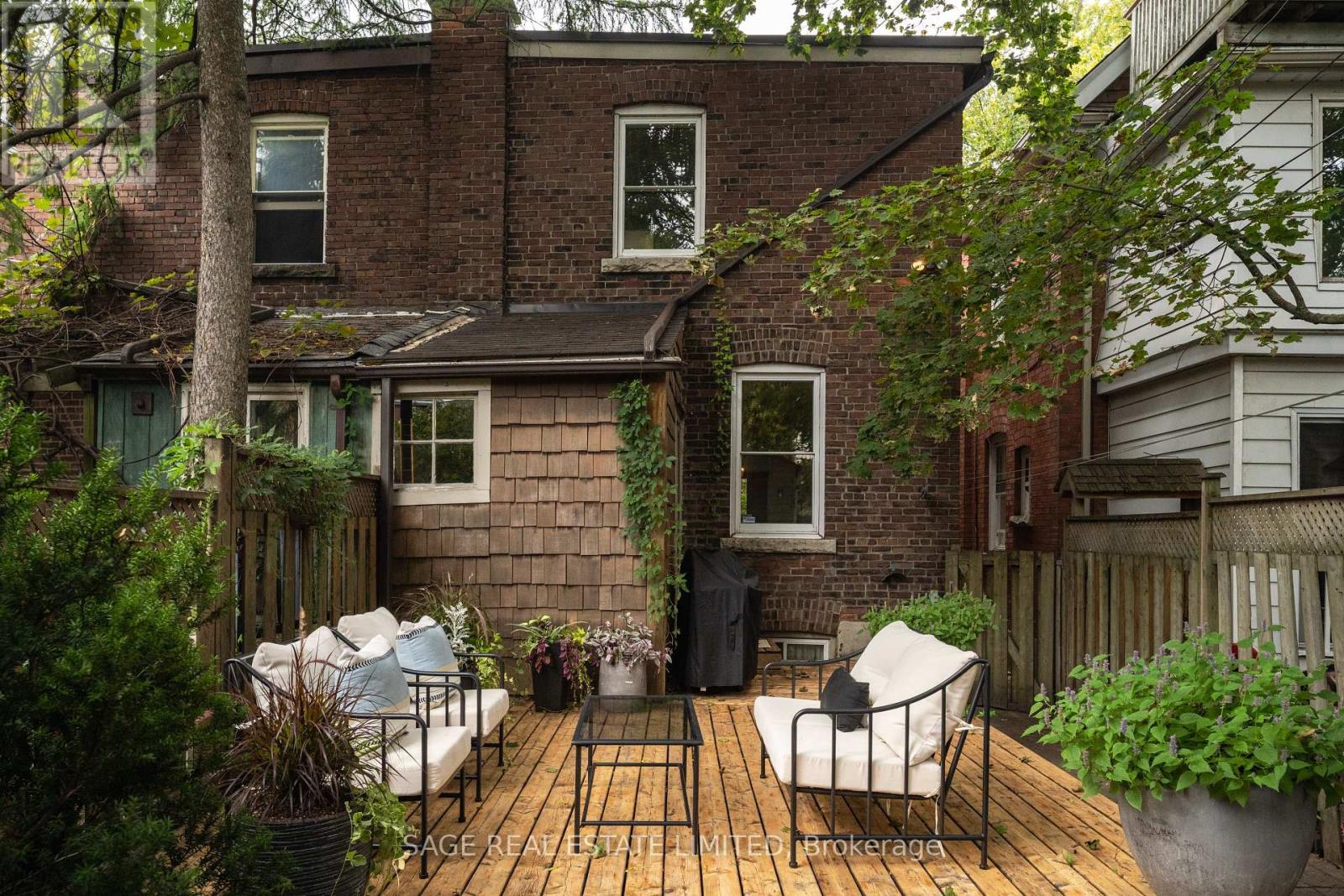121 Glendale Avenue, Toronto, Ontario  M6R 2T3 - Photo 35 - W13796496