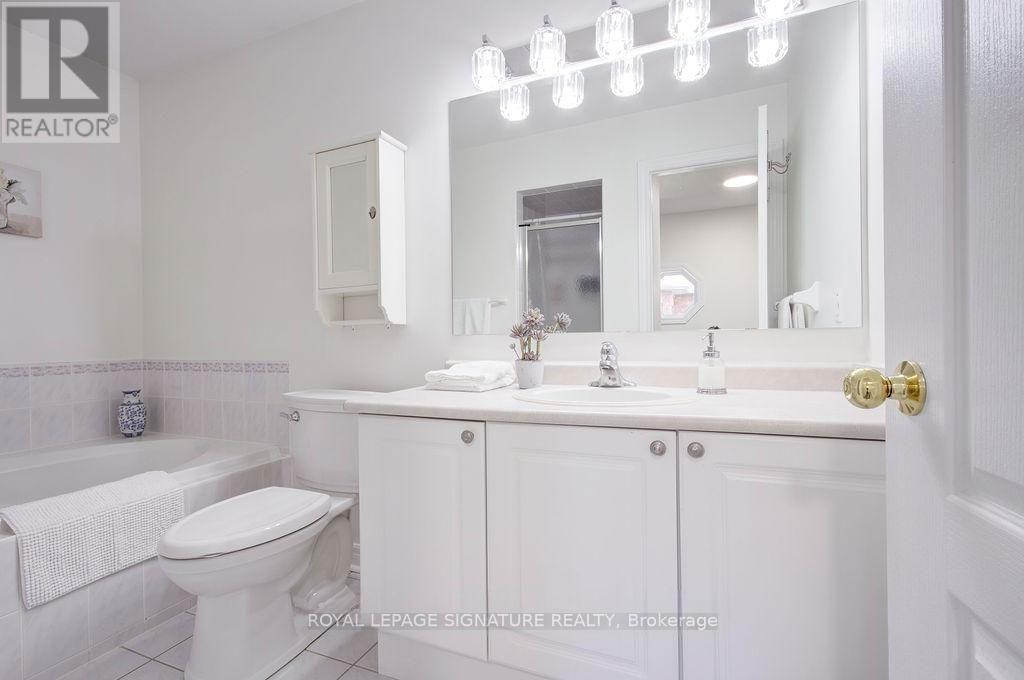 5386 Landsborough Avenue, Mississauga, Ontario  L5R 3X2 - Photo 40 - W13796576
