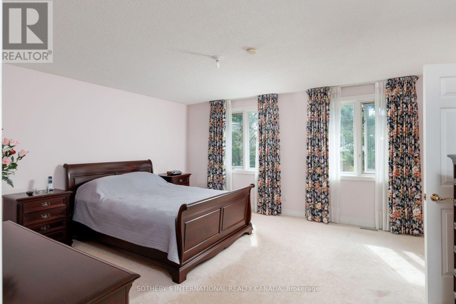 47 Great Oak Drive, Toronto, Ontario  M9A 1N3 - Photo 20 - W13796614