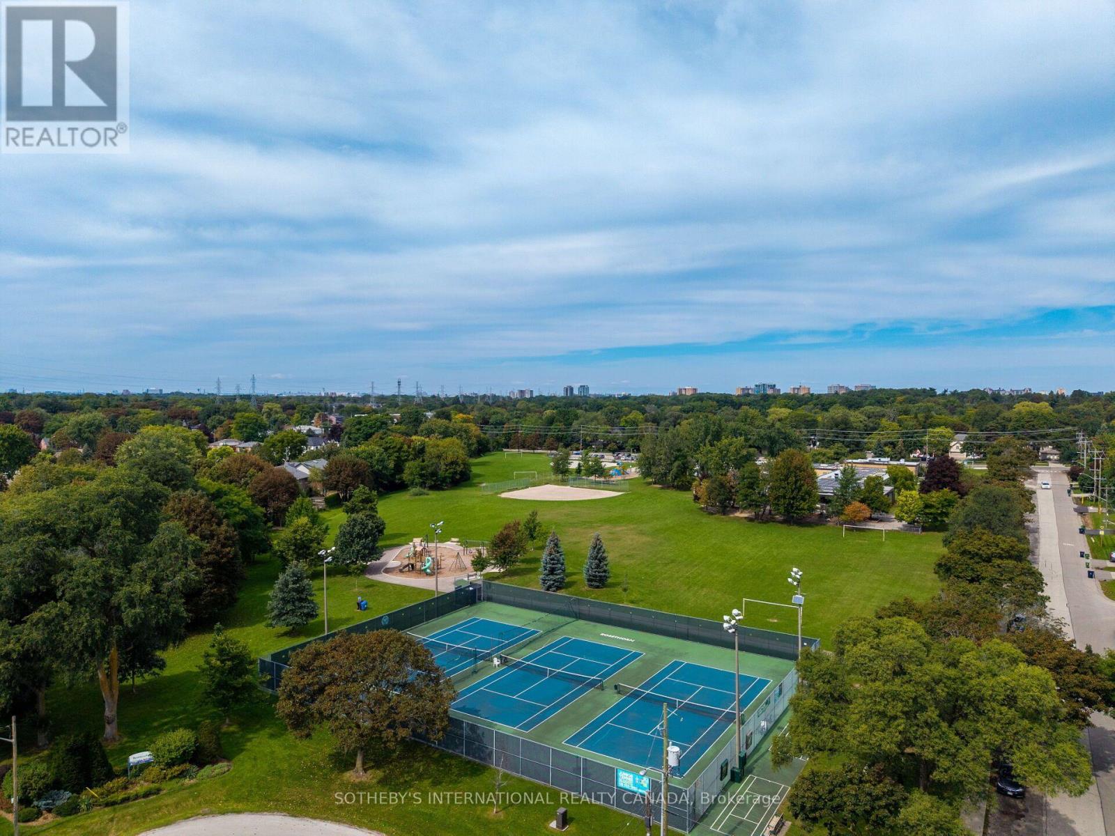 47 Great Oak Drive, Toronto, Ontario  M9A 1N3 - Photo 43 - W13796614