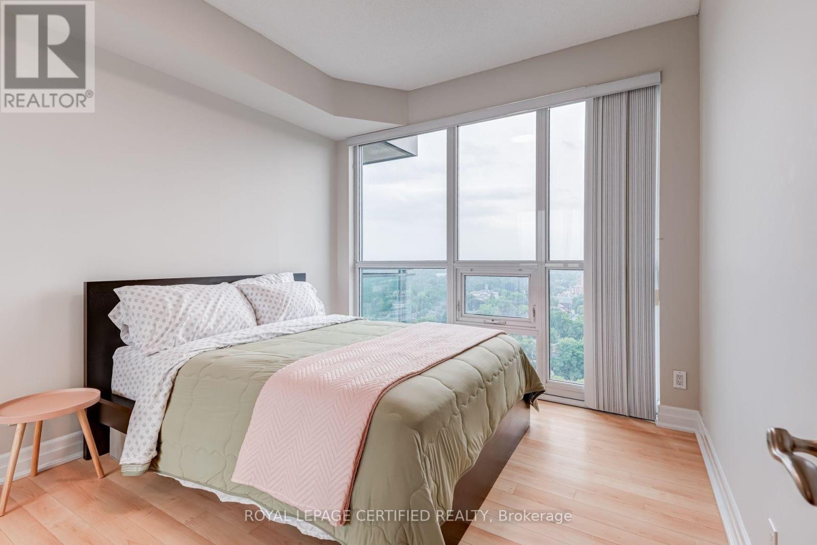 1806 - 100 John Street, Brampton, Ontario  L6W 0A8 - Photo 24 - W13796676