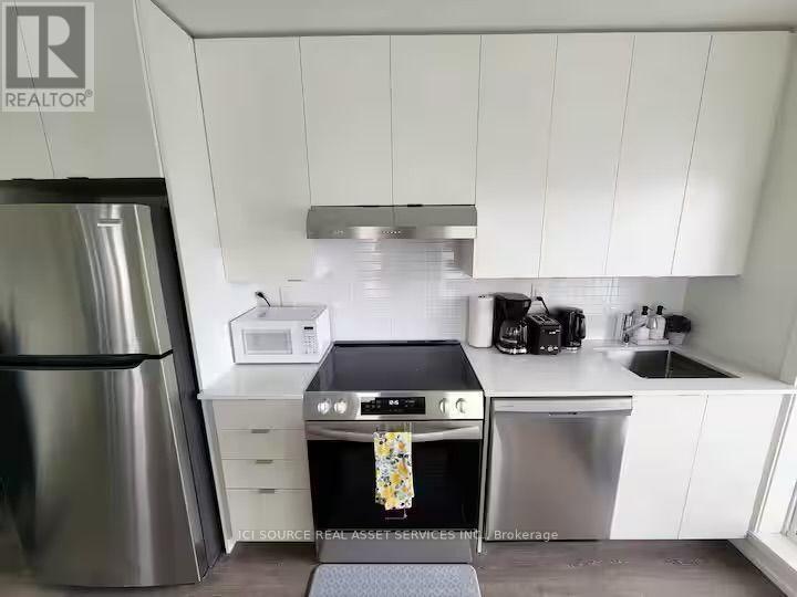 506 - 135 Canon Jackson Drive, Toronto, Ontario  M6M 0C3 - Photo 5 - W13796702
