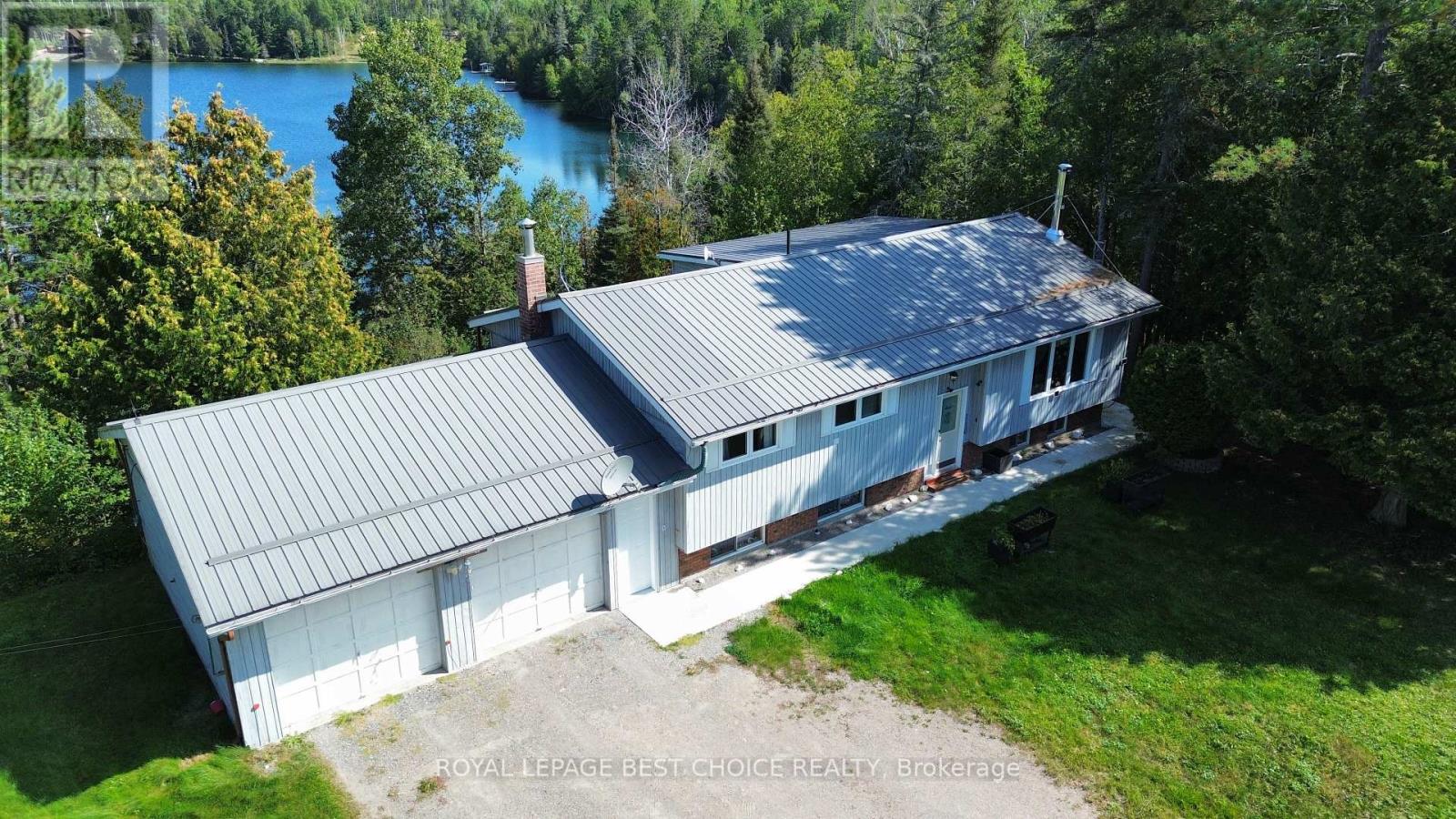 877562 BASS LAKE ROAD photo 29