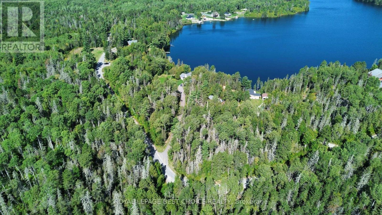 877562 BASS LAKE ROAD photo 27