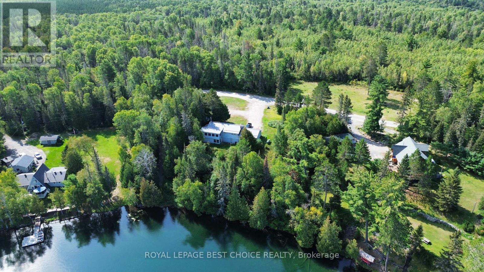 877562 BASS LAKE ROAD photo 2