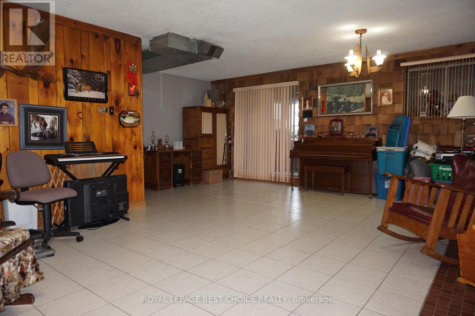 recreation room