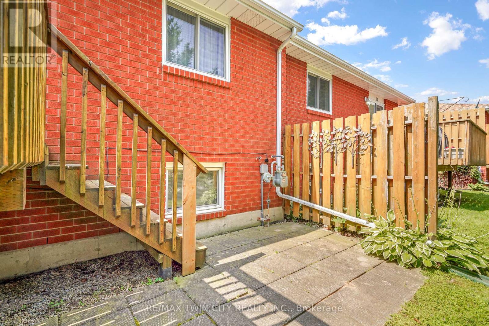 11 - 1 Buchanan Crescent, Brantford, Ontario  N3P 2B2 - Photo 37 - X13796442