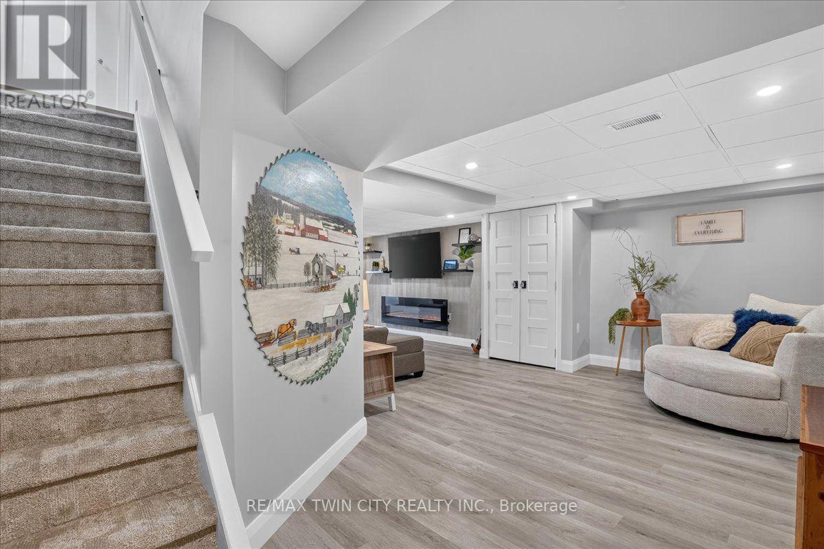 23 Briar Knoll Drive, Kitchener, Ontario  N2E 1X9 - Photo 33 - X13796498