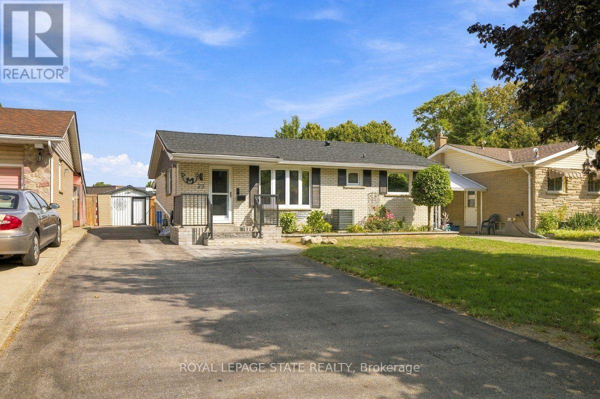 23 Allanton Boulevard, Brantford, Ontario N3R 3B8 - Photo 2 - X13796500