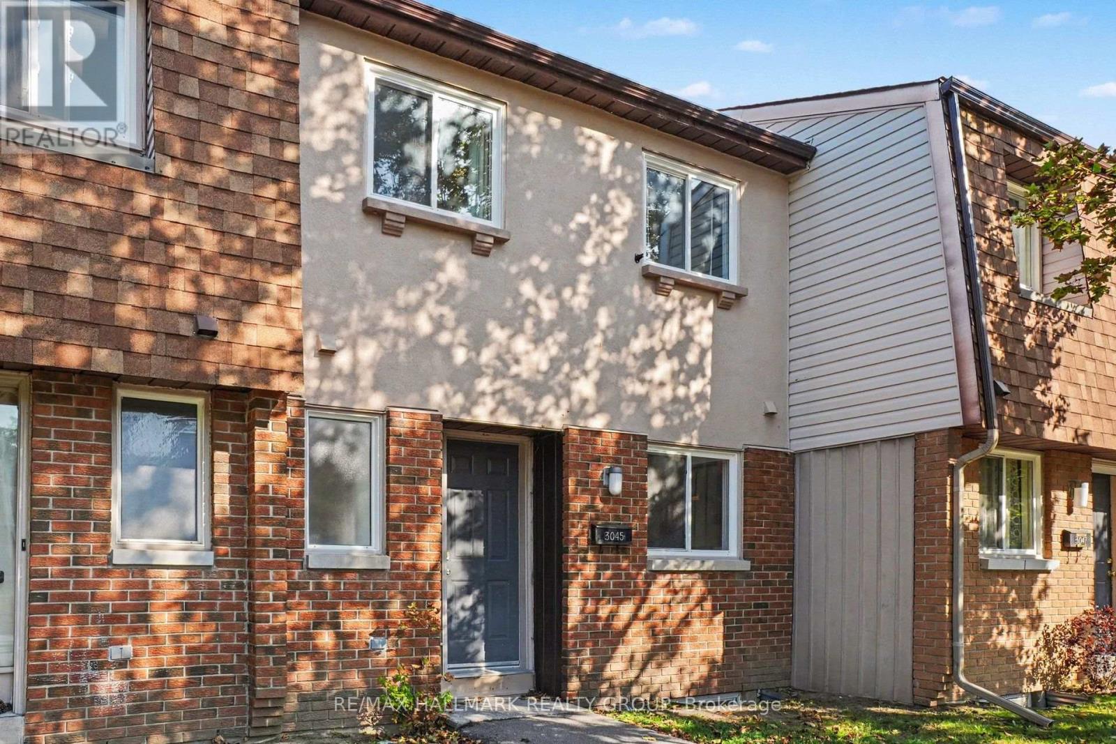 101 - 3045 Olympic Way, Ottawa, Ontario  K1T 1Y5 - Photo 2 - X13679186