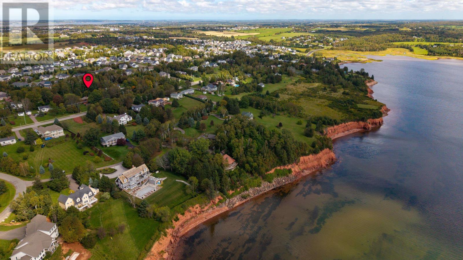 227 Keppoch Road, Stratford, Prince Edward Island  C1B 2J5 - Photo 3 - 202623627