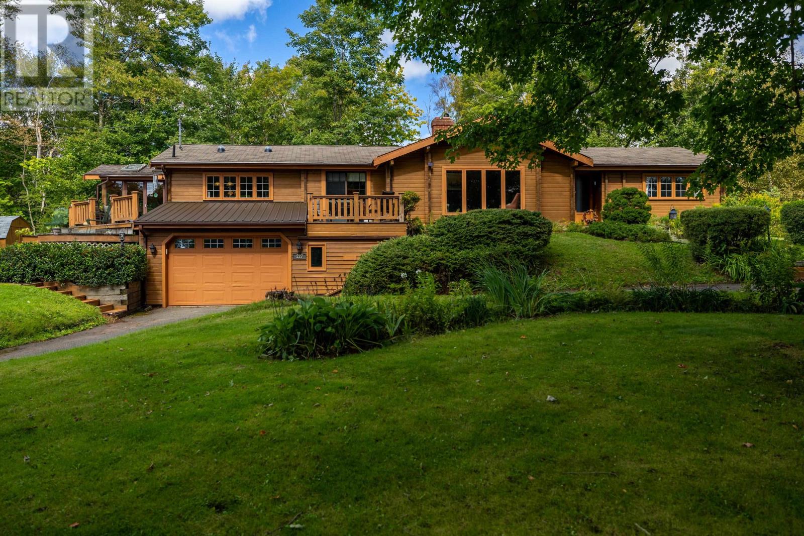 227 Keppoch Road, Stratford, Prince Edward Island  C1B 2J5 - Photo 31 - 202623627