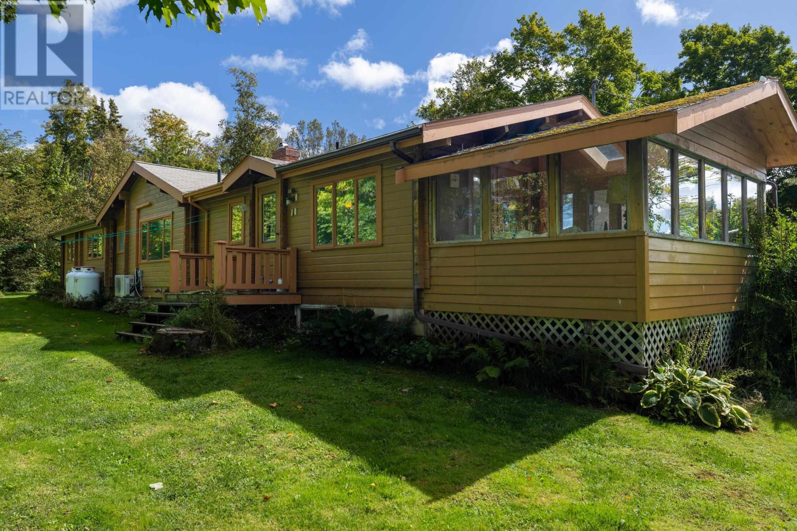 227 Keppoch Road, Stratford, Prince Edward Island  C1B 2J5 - Photo 32 - 202623627