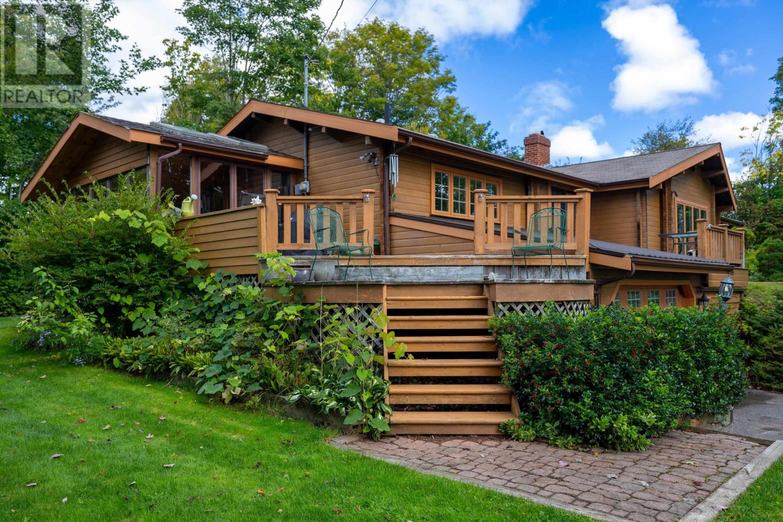 227 Keppoch Road, Stratford, Prince Edward Island  C1B 2J5 - Photo 33 - 202623627