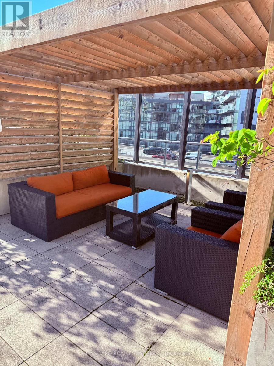 Th03 - 20 Bruyeres Mews, Toronto, Ontario  M5V 0G8 - Photo 30 - C13796142
