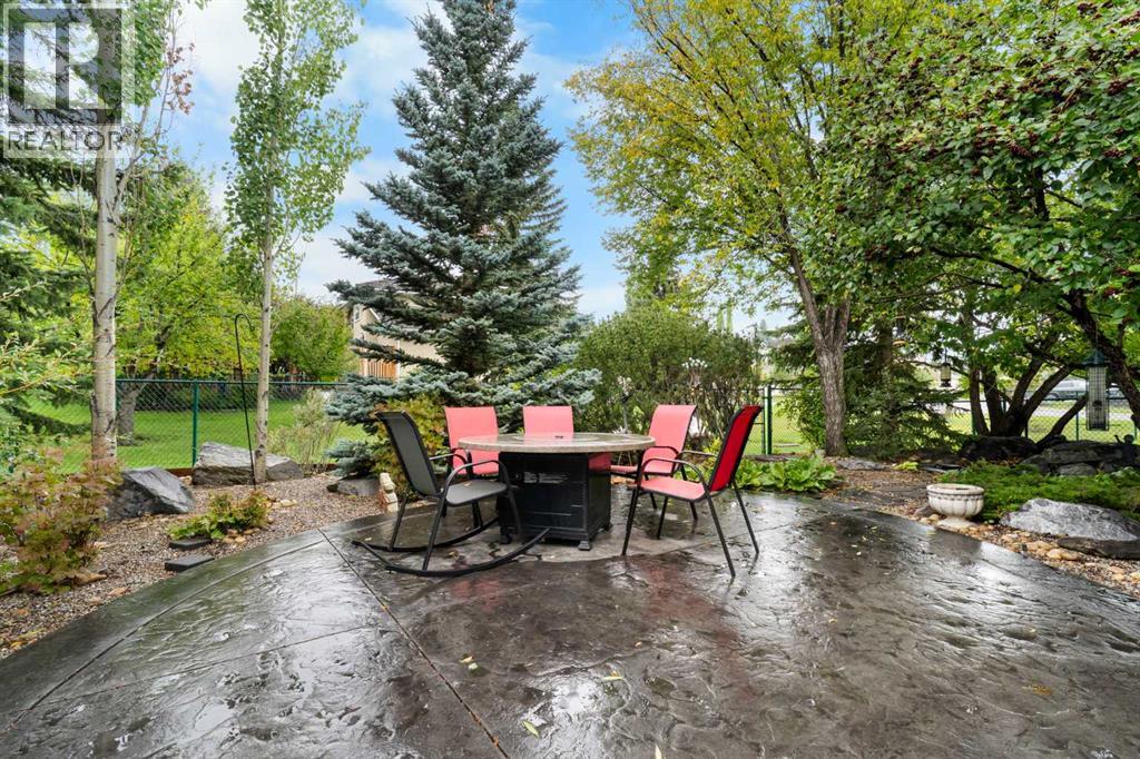 190 Woodpark Circle SW, Calgary, Alberta T2W 6G1 - Photo 41 - A2345617