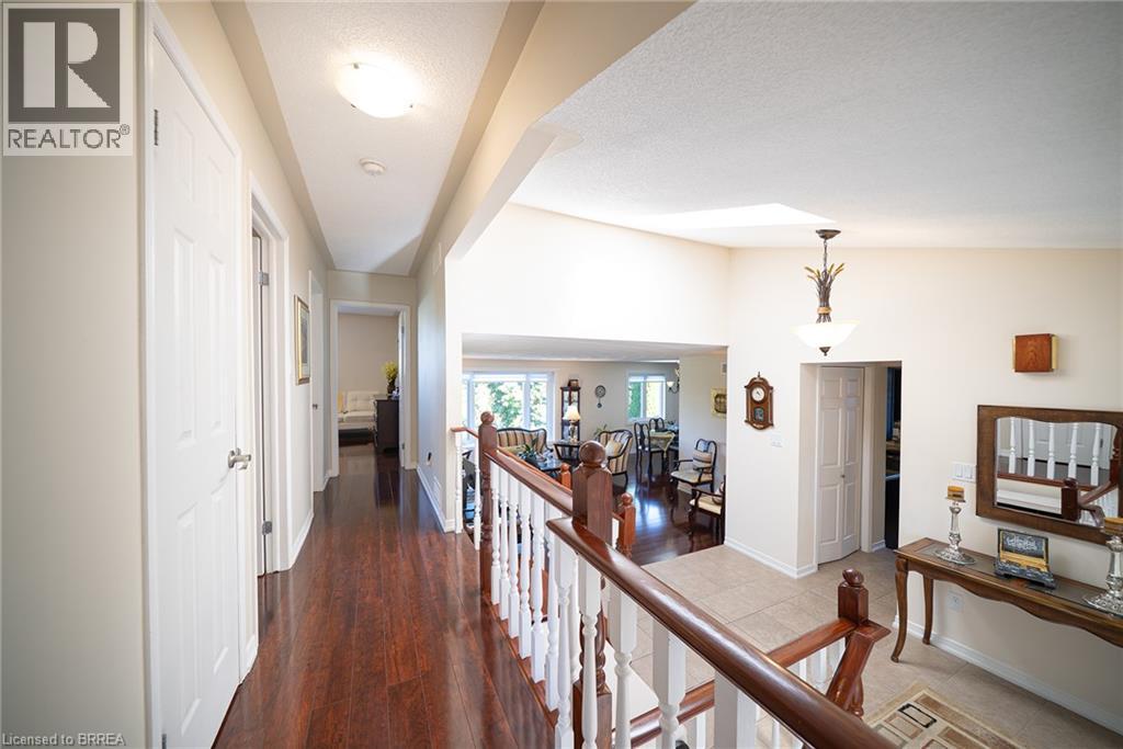 15 Fox Run, Brantford, Ontario  N3R 7P9 - Photo 14 - 40863704